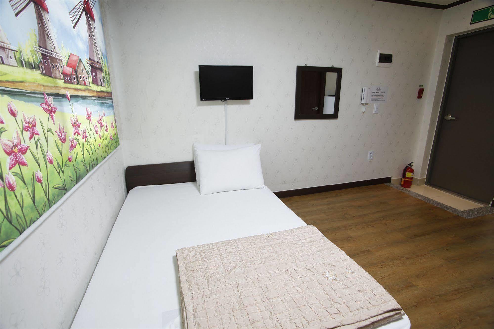 Petercat Hotel Insadong Seoul Bagian luar foto